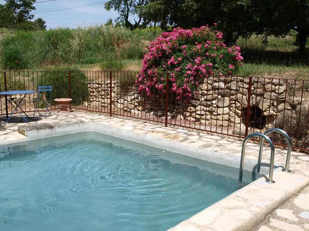 Bed and Breakfast Jardin D'Antan Ansouis Exteriér fotografie